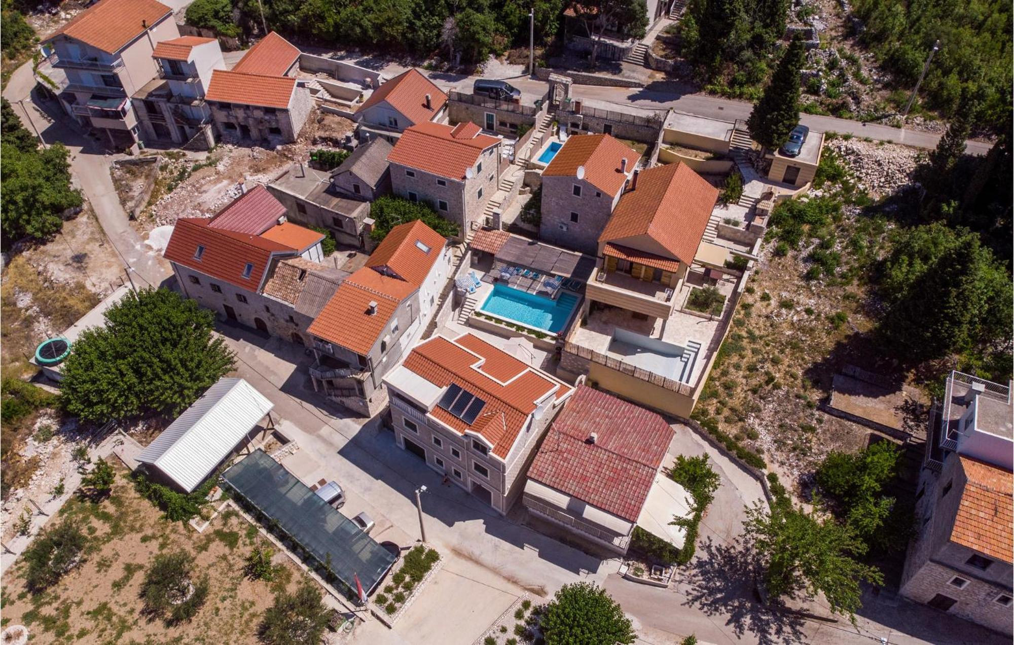 Lovely Home In Klek With House A Panoramic View ภายนอก รูปภาพ